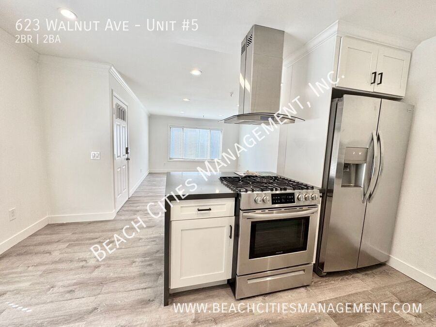 623 Walnut Ave #5 - Photo 5 of 25