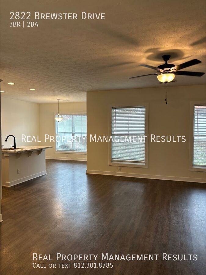 2822 Brewster Dr - Photo 2 of 17