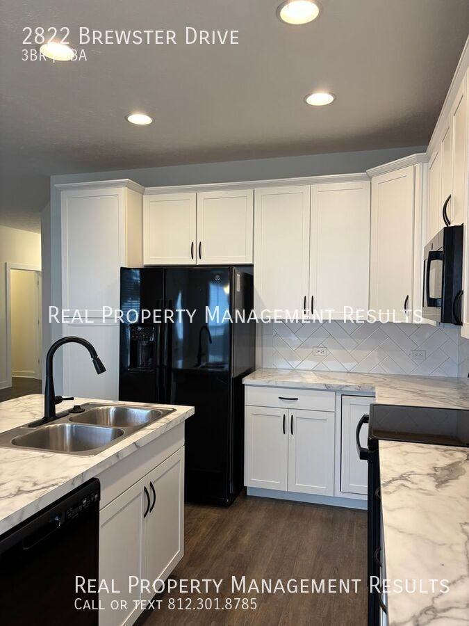 2822 Brewster Dr - Photo 6 of 17