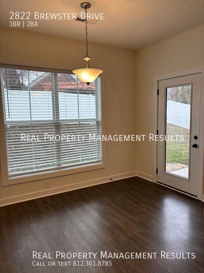 2822 Brewster Dr - Photo 7 of 17