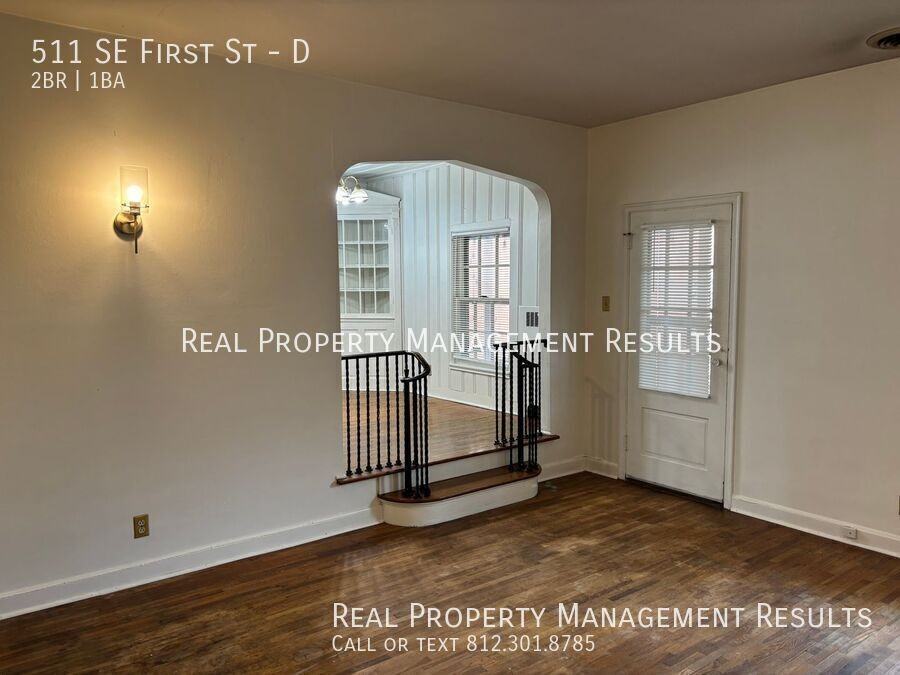 511 Se 1st St #D - Photo 2 of 13