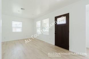 2100 N Redmond Ave - Photo 1 of 1