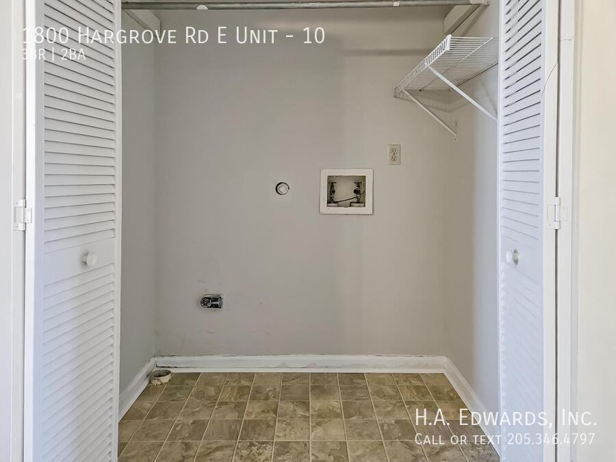 1800 Hargrove Rd E #10 - Photo 5 of 8