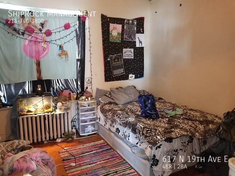 617 N 19th Ave E - Photo 7 of 12