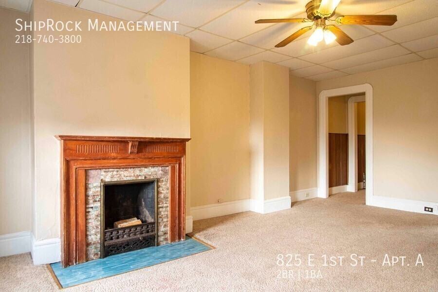 825 E 1st St #A - Photo 4 of 8