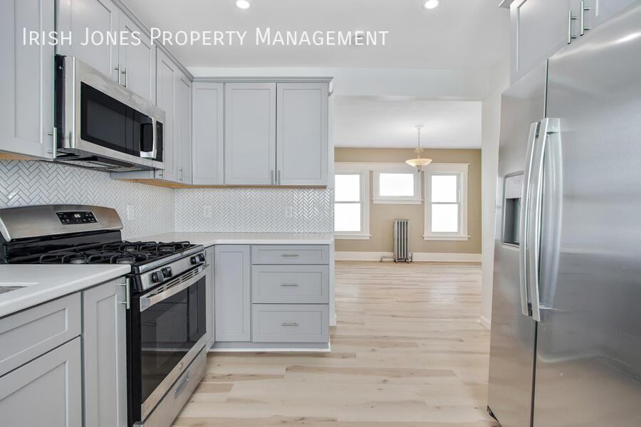 24 N Park Ave #2 - Photo 4 of 16