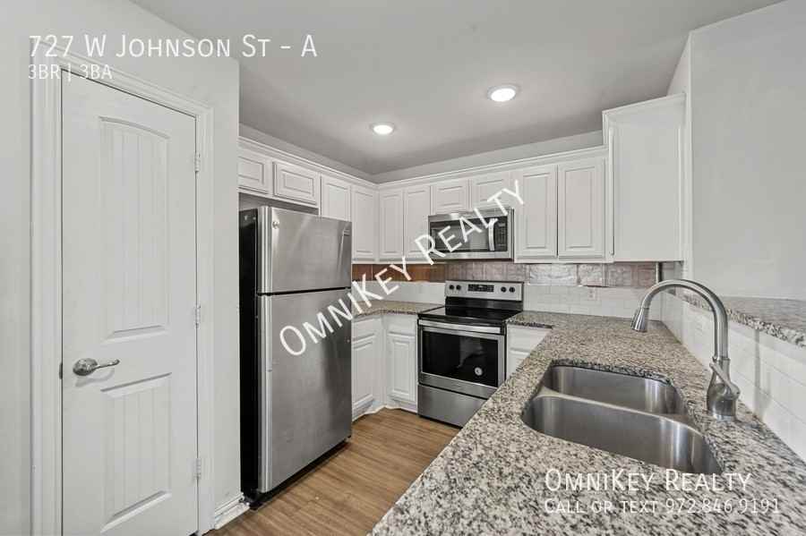 727 W Johnson St #A - Photo 6 of 21