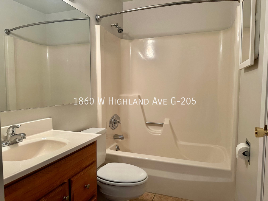 1860 W Highland Ave - Photo 5 of 7