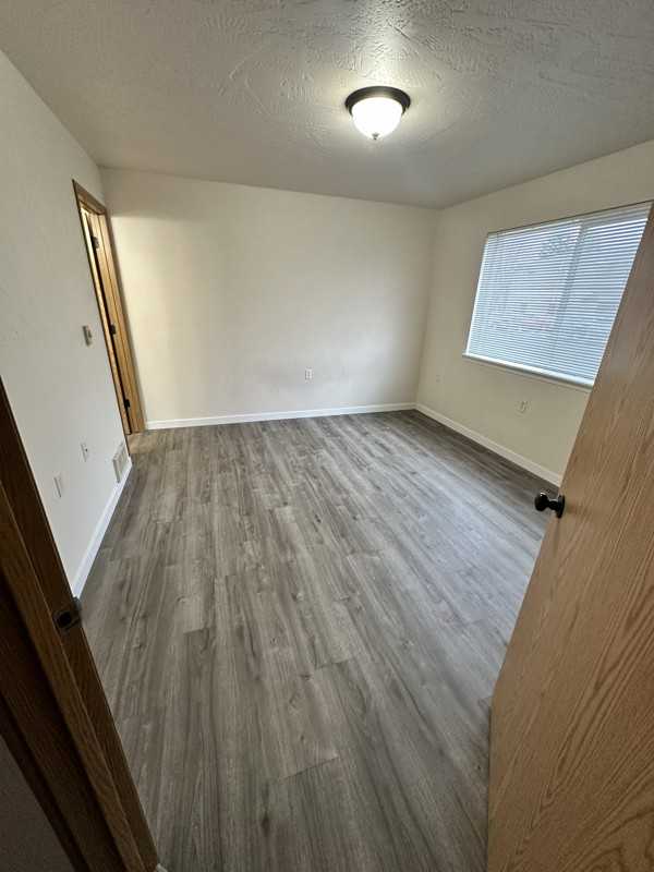 37 Appleway Dr #3 - Photo 6 of 10