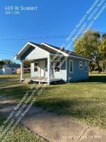featured image of 409 W Summit Ave