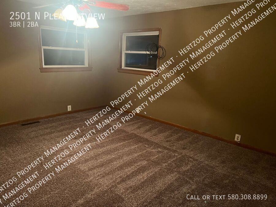 2501 N Pleasant View Rd - Photo 5 of 15