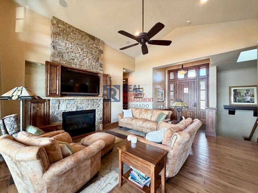 8717 Eagle Moon Way - Photo 5 of 31