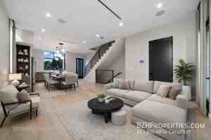 featured image of 4429 Tujunga Ave