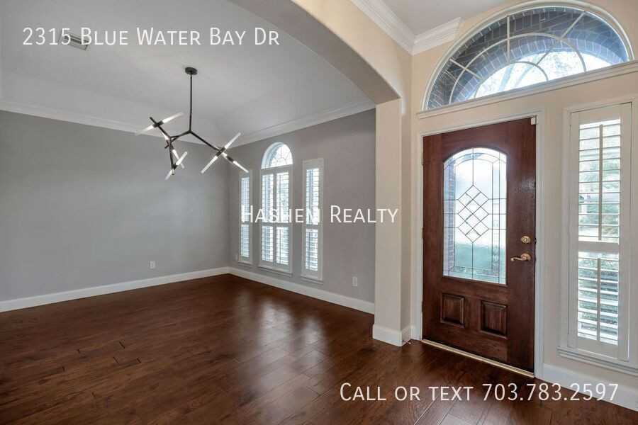 2315 Blue Water Bay Dr - Photo 6 of 33