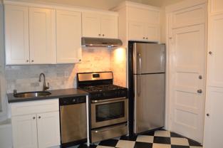 2156 Market St #4C - Photo 1 of 1