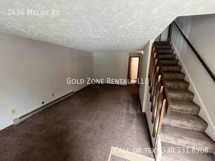 2436 Meloy Rd - Photo 4 of 15