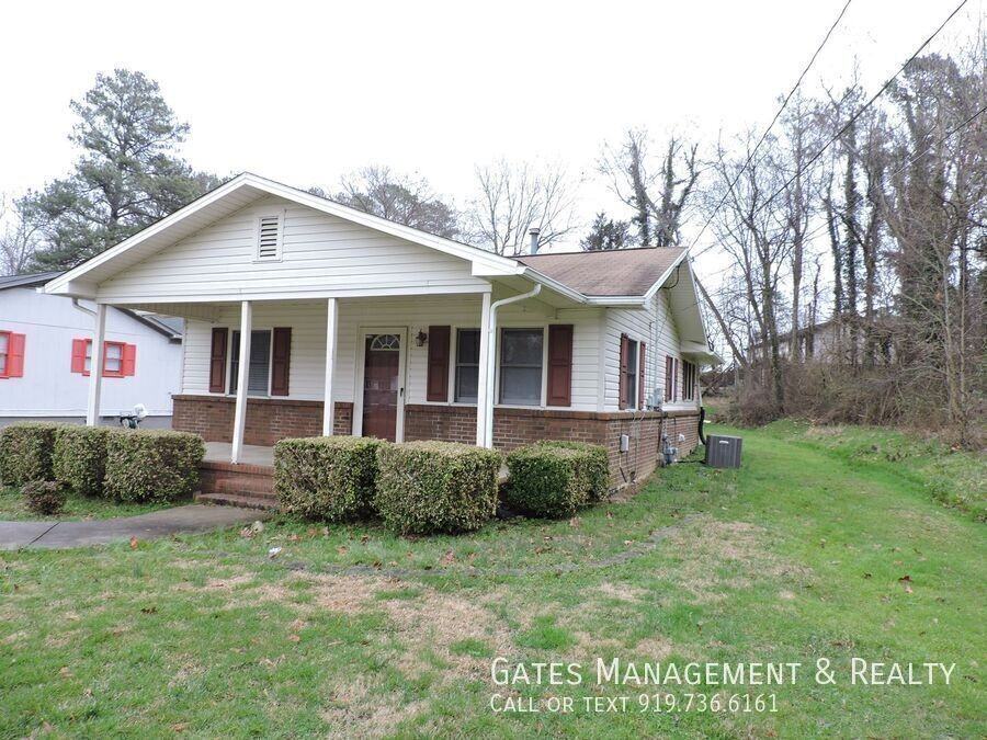 101 Lawndale Ave - Photo 2 of 14