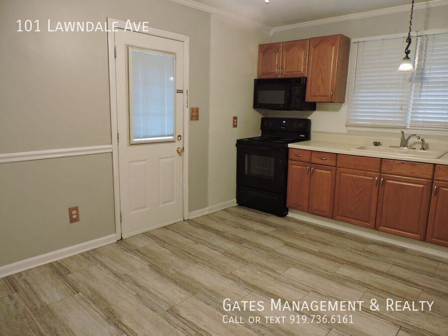 101 Lawndale Ave - Photo 5 of 14