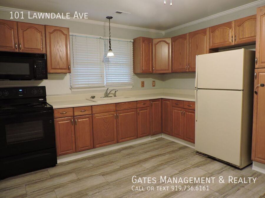 101 Lawndale Ave - Photo 6 of 14