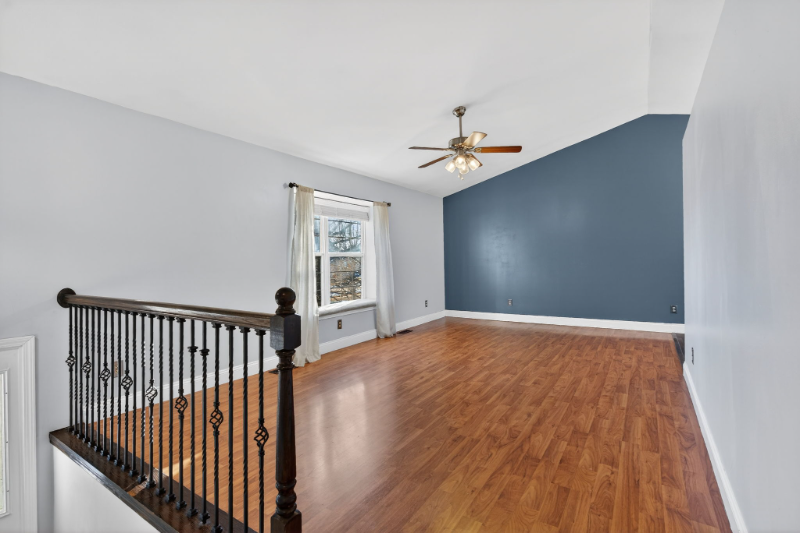 720 Tobermory Ct - Photo 2 of 22