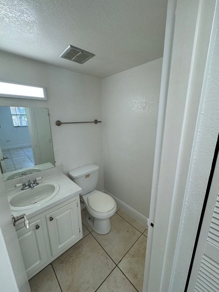 1805 Sans Souci Blvd #123 - Photo 5 of 9