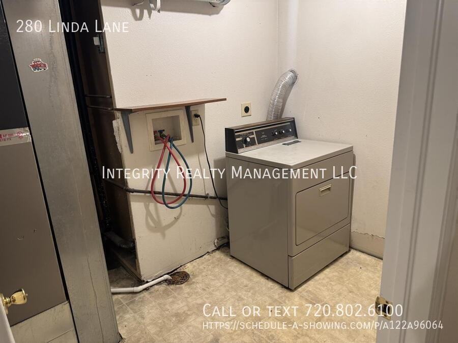 280 Linda Ln - Photo 5 of 13