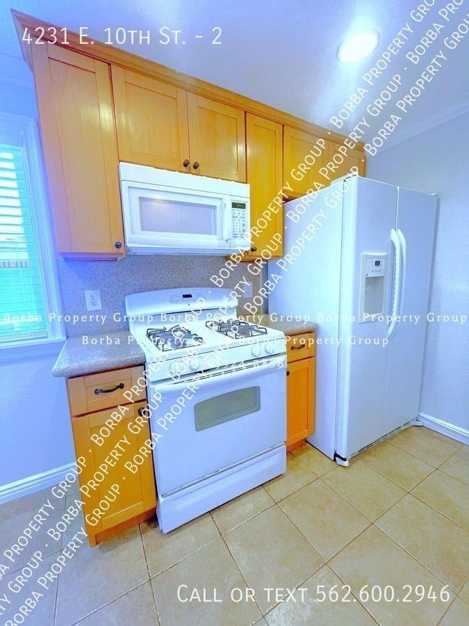 4231 E 10th St #2 - Photo 7 of 19