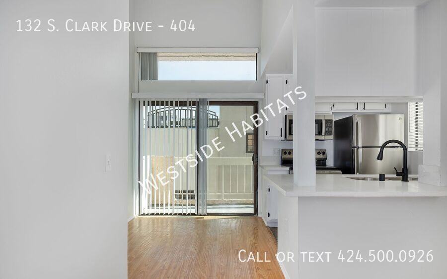 132 S Clark Dr #404 - Photo 5 of 18