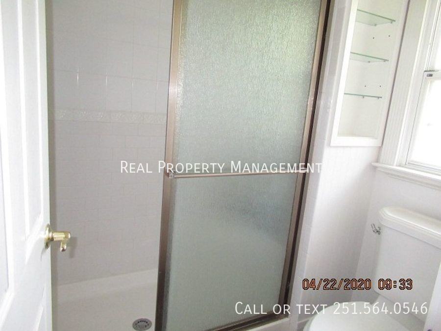 1063 Midmoor Dr - Photo 2 of 13