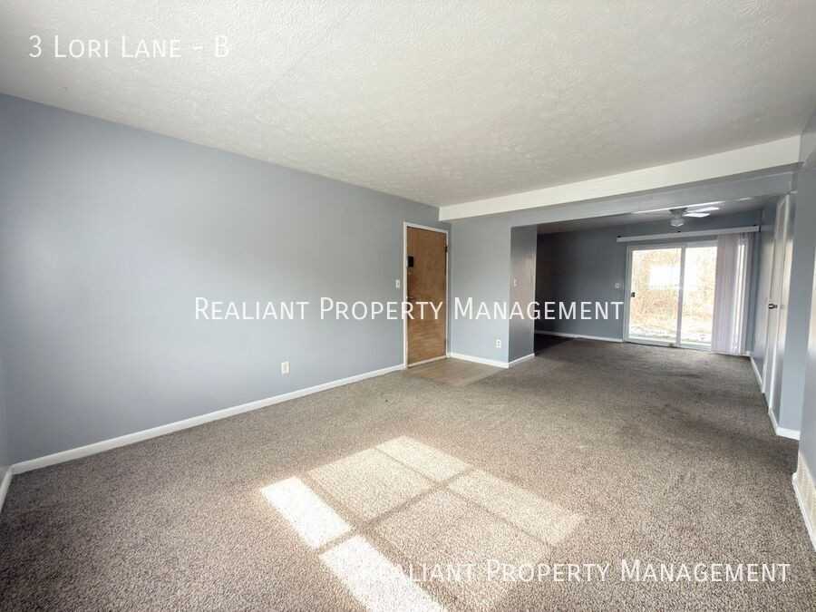 3 Lori Ln #B - Photo 2 of 11