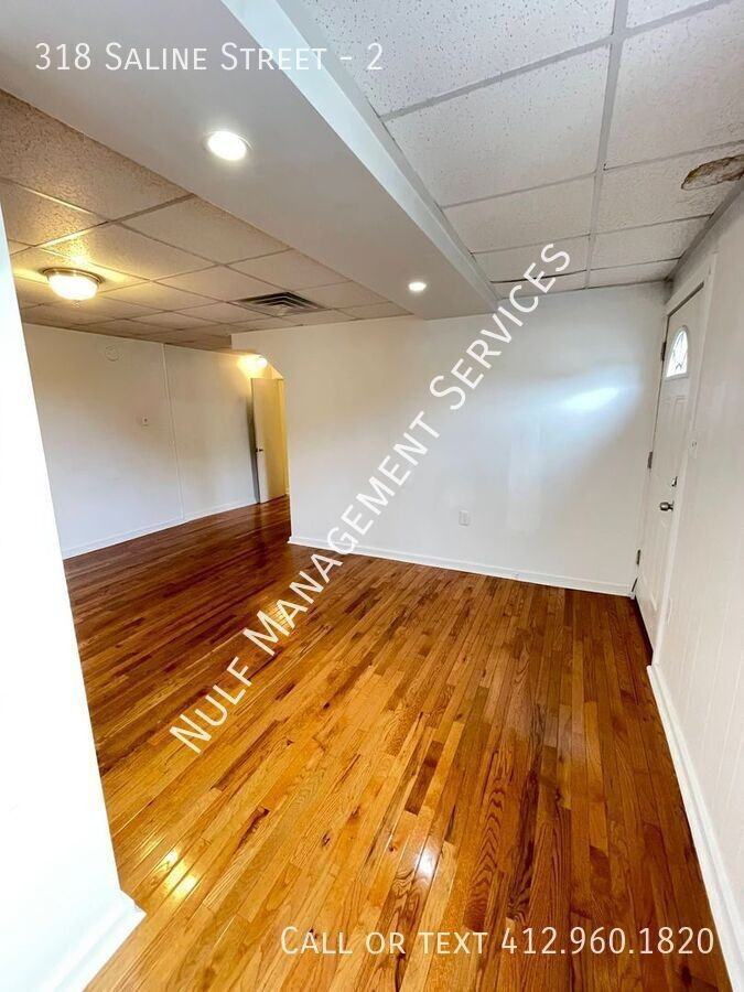 318 Saline St #2 - Photo 2 of 7