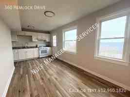 featured image of 360 Hemlock Dr