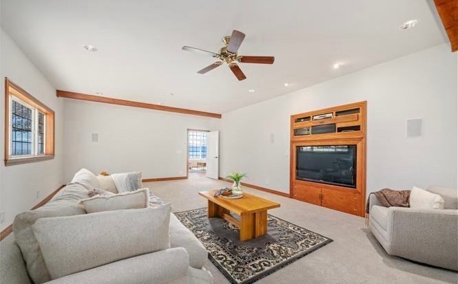 3851 Cliffside Dr - Photo 7 of 12