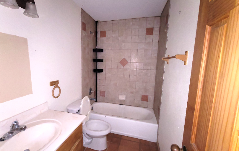 2700 Memphis Ave #A - Photo 5 of 13