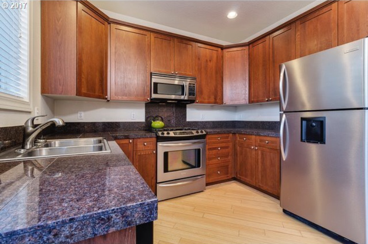 9041 Sw Rystadt Ln - Photo 4 of 18