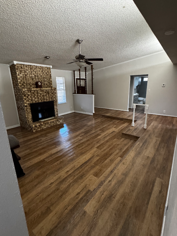 15712 Top Ct - Photo 4 of 14