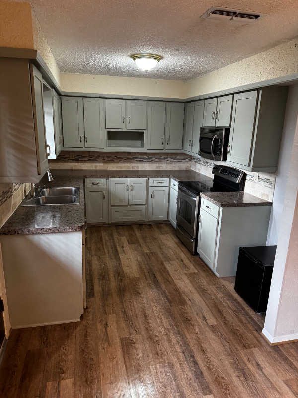 15712 Top Ct - Photo 7 of 14