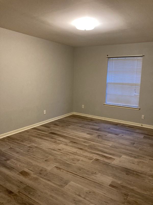 3730 Fairfield Ave #106 - Photo 5 of 19