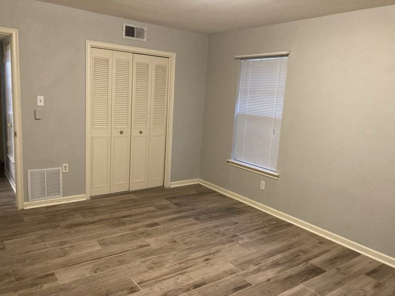 3730 Fairfield Ave #106 - Photo 6 of 19