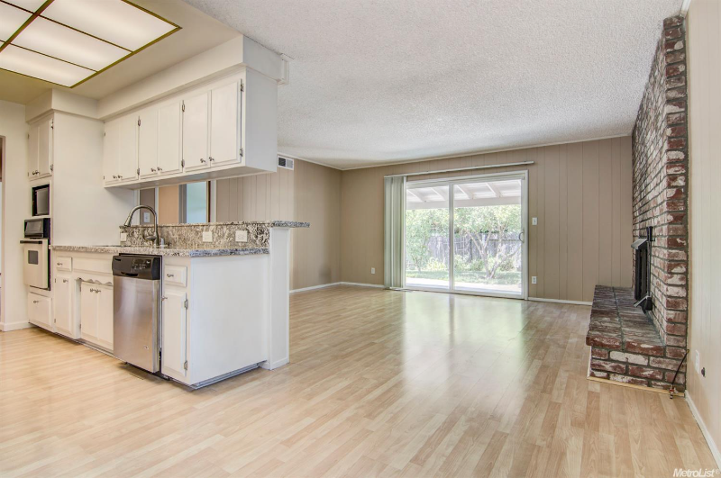 5039 Cypress Ave - Photo 6 of 17