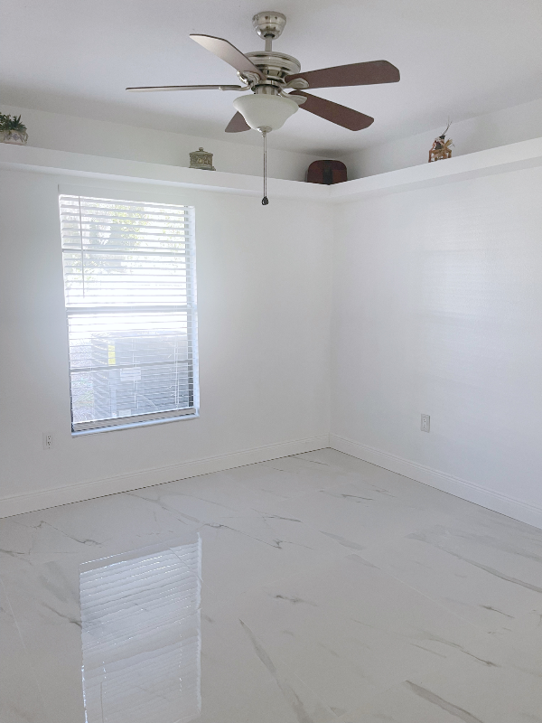 949 Cinnamon Ct - Photo 5 of 8