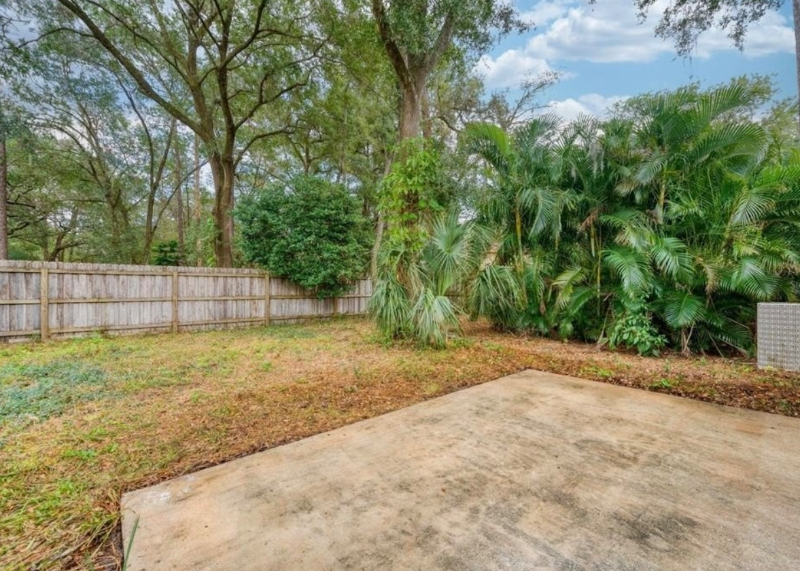 949 Cinnamon Ct - Photo 7 of 8