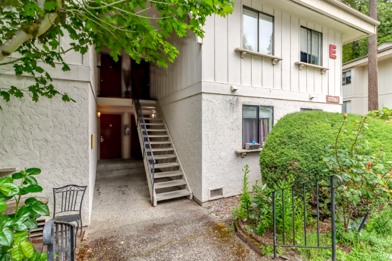 12726 Ne 116th Ln #E10 - Photo 7 of 18