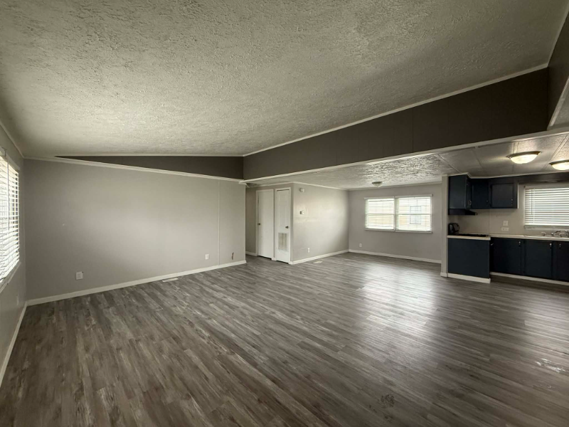 1236 N Oaklane Rd #290 - Photo 2 of 9