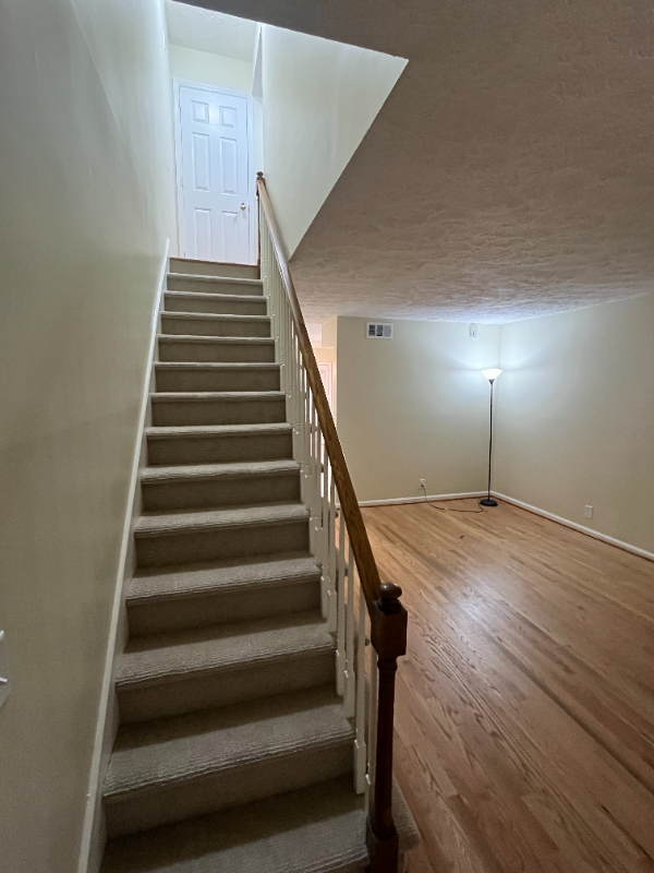 3905 Westlawn Pl - Photo 3 of 7