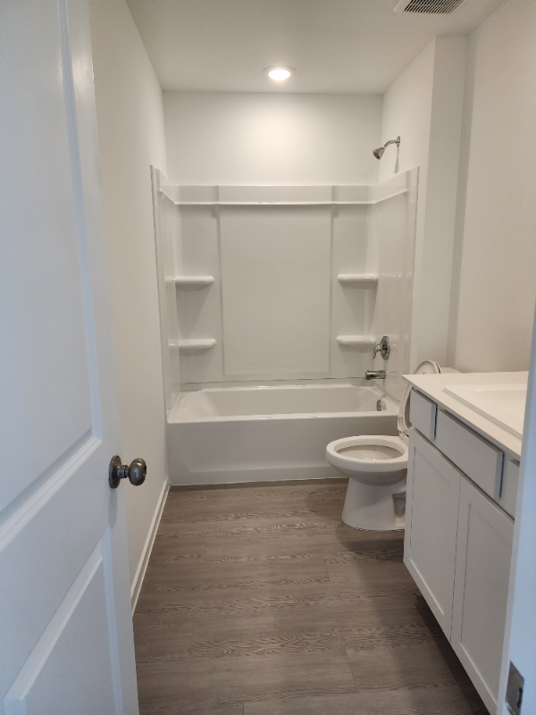 3045 Fantasy Terrace Dr - Photo 5 of 7