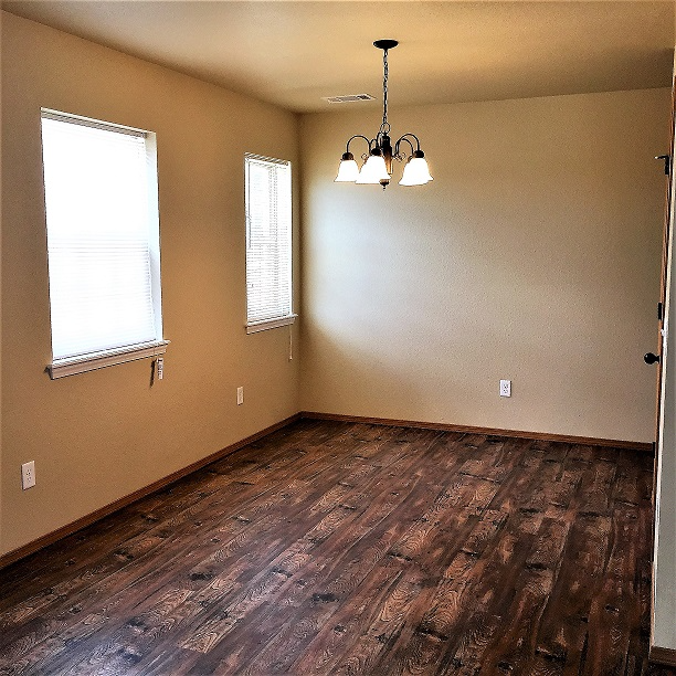 254 S Slopeside Dr - Photo 3 of 7