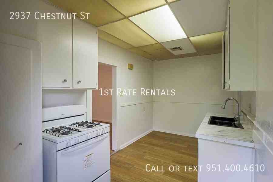 2937 Chestnut St - Photo 3 of 9