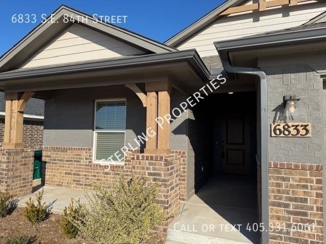 6833 Se 84th St - Photo 2 of 30