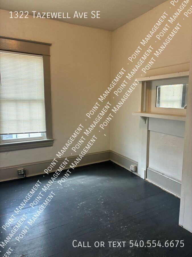 1322 Tazewell Ave Se - Photo 6 of 33